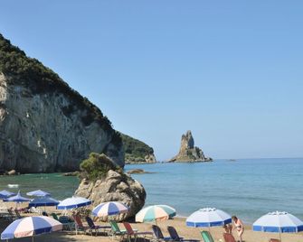 Steven's on the Hill - Agios Gordios