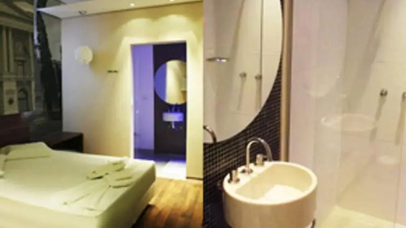 فليكس إن هوتل