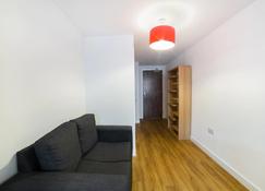 OYO Vincent Apartments - Liverpool