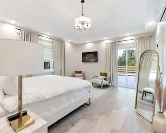 Luxurious New Countryside Home - Warwick - Habitación