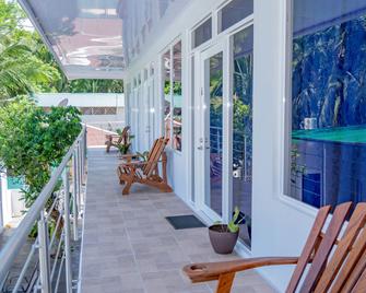 Hotel Serendipity - Tortuguero - Balkon