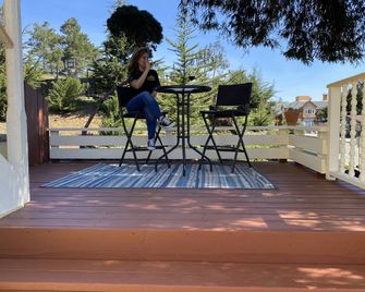 Historic Gem - Cambria - Balcony