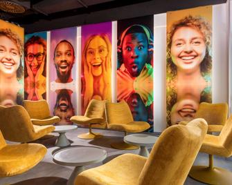ibis Styles Berlin Treptow - Berlin - Lobby