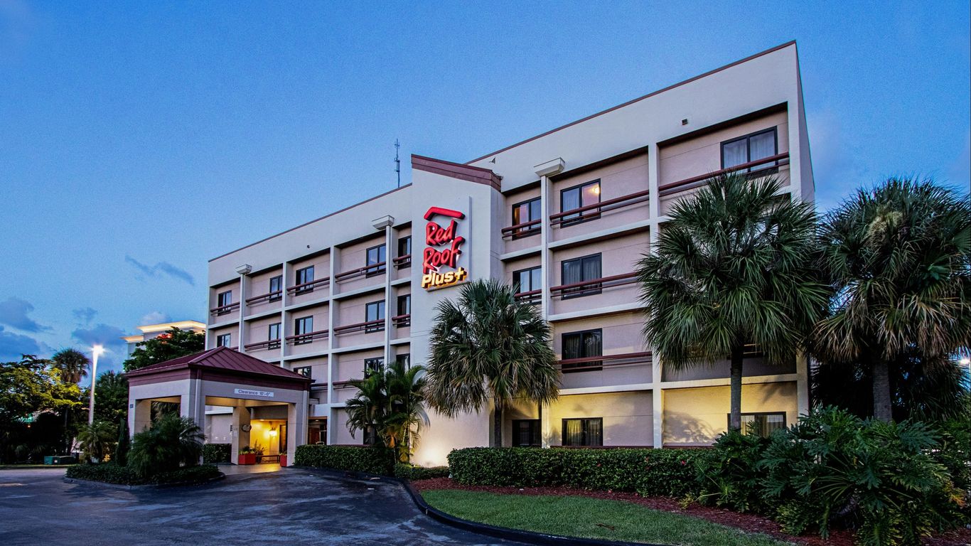Red Roof PLUS+ Miami Airport