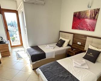 Hotel Sahin - Pamukkale - Bedroom