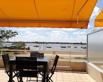 Arcachon Aiguillon In Calm 'feet in the water' Direct access to the beach - Arcachon - Balcony