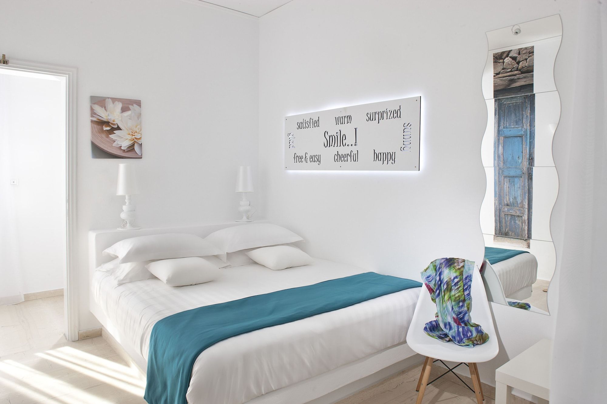 Acqua Vatos Santorini Hotel - קאמארי