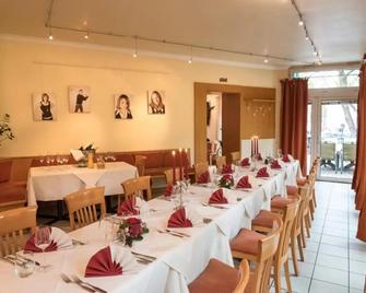 Hotel Restaurant Lohmühle - Байройт - Ресторан