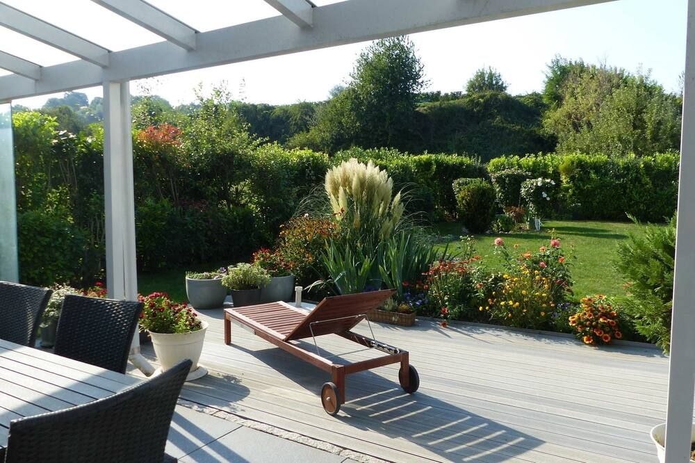 Privatzimmer 1 - Gasthaus Privatzimmer in Freiburg im Breisgau - Freiburg im Breisgau - Patio
