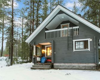 Holiday Home Kaltiotievantie 2 mökki 1 by Interhome - Kittilä - Edifici