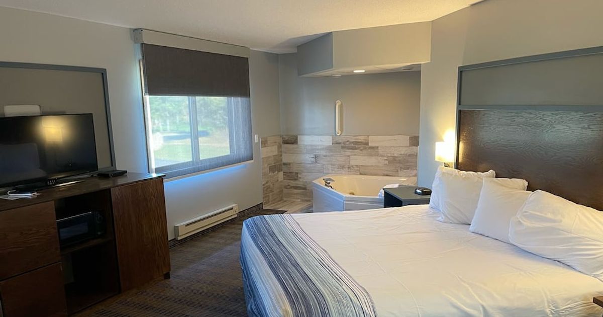 AmericInn by Wyndham Ladysmith from 97. Ladysmith Hotel Deals & Reviews KAYAK