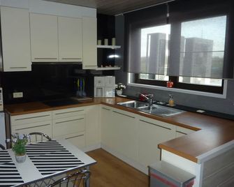 Vakantie woning De Loft - Dilsen-Stokkem - Keuken