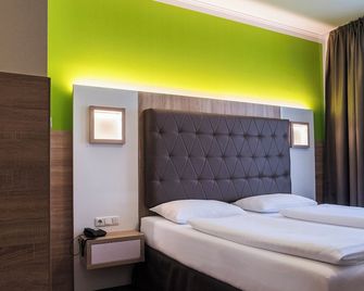 Theater Hotel Salzburg - Salzburg - Bedroom