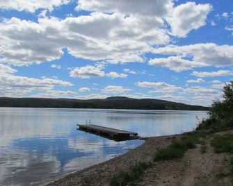 Vacation house near Hovfjallet, Torsby. Summer by the lake winter on the slopes, - Torsby