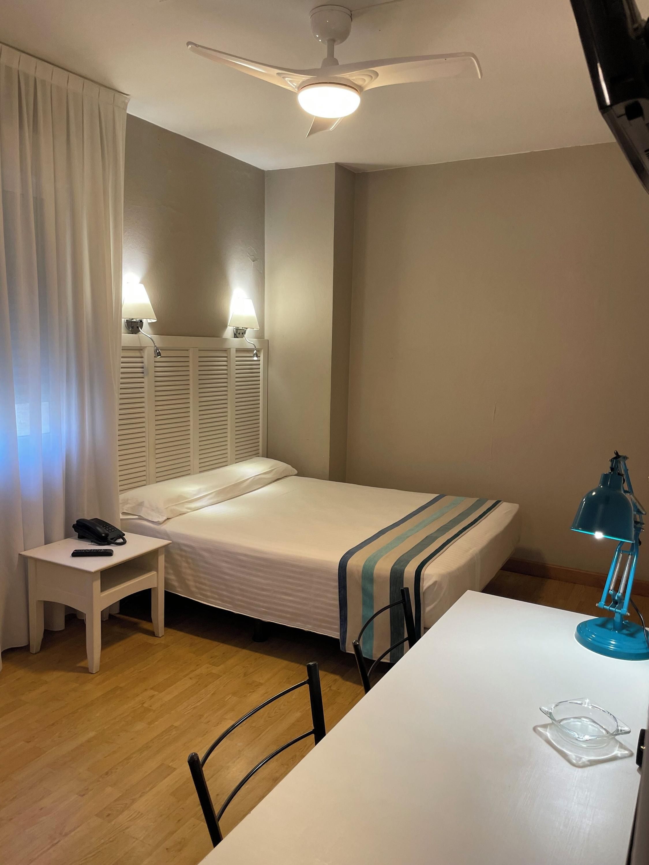 إستوديوس أرانزازو - سانتاندر - غرفة نوم