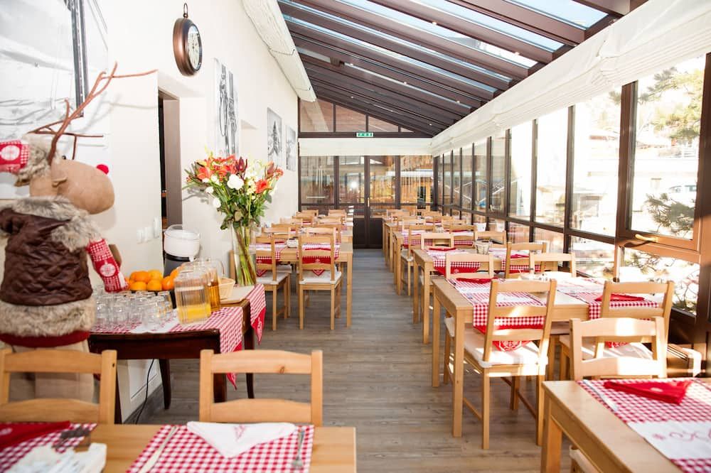 Hotel Bristol Verbier - באניה - מסעדה