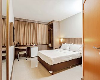 Slim Curitiba Av das Torres - Curitiba - Bedroom