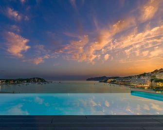 H10 Casa Del Mar - Santa Ponsa - Pool