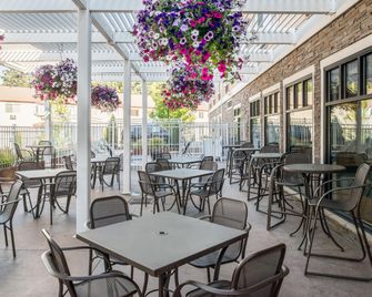 Holiday Inn Express & Suites Coeur D Alene I-90 Exit 11 By IHG - קר ד'אליין - שירותי מקום האירוח