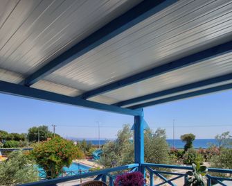 Club Afrodit - Altinoluk - Balkon