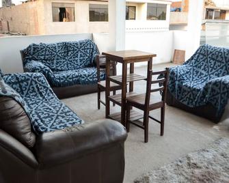 Rosenverg B&B Tours - Lima - Salon