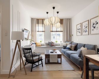 Sanhaus Apartments - סופוט - סלון