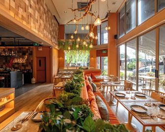 Art Mai Gallery Nimman Hotel Chiang Mai - צ'אנג מאי - מסעדה