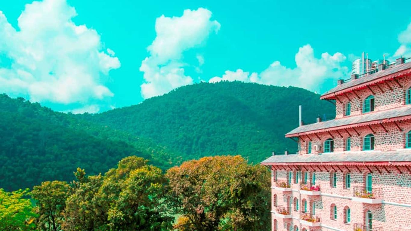 Glacier Hotel Pokhara