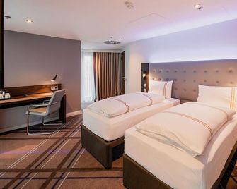 Premier Inn Rosenheim City Lokhöfe - Rosenheim