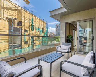 Solidere Lavish Apartments in Downtown Beirut - Beirut - Balcony