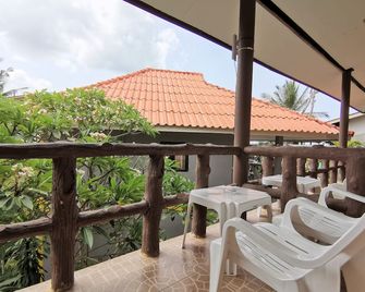 Lanta Garden Home - Ko Lanta - Balcón