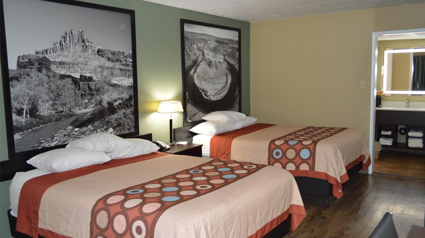 Super 8 by Wyndham St. George UT