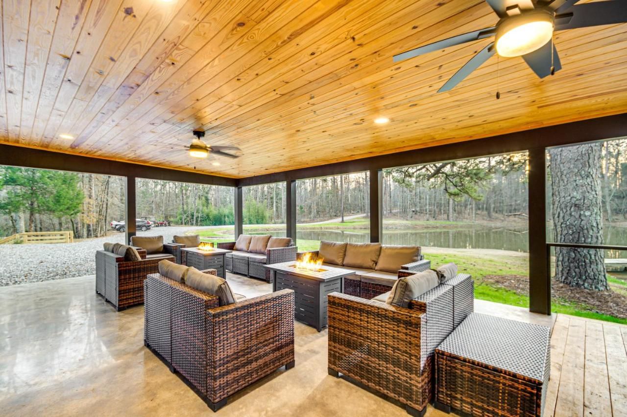 Fire Pits And Gazebo Lakefront Escape In