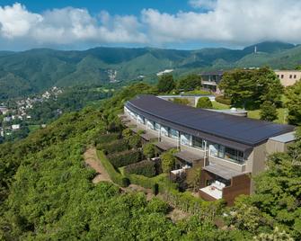 Hotel Grand Bach Atami Crescendo - Atami - Bina