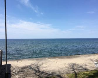 Lakefront Lake Ontario. Fabulous Vacation and Fishing Near Salmon River - Pulaski - Pláž