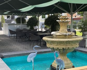 Waldhotel Rheinbach - Rheinbach - Piscina