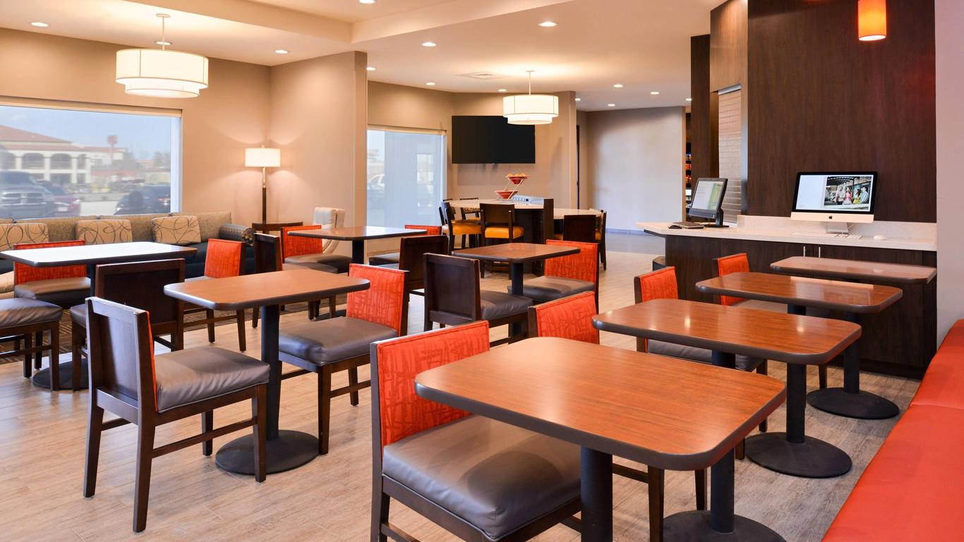 TownePlace Suites by Marriott Laplace