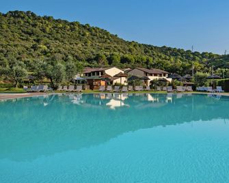 Residence Le Corti di Montepitti, Suvereto - Suvereto - Pool