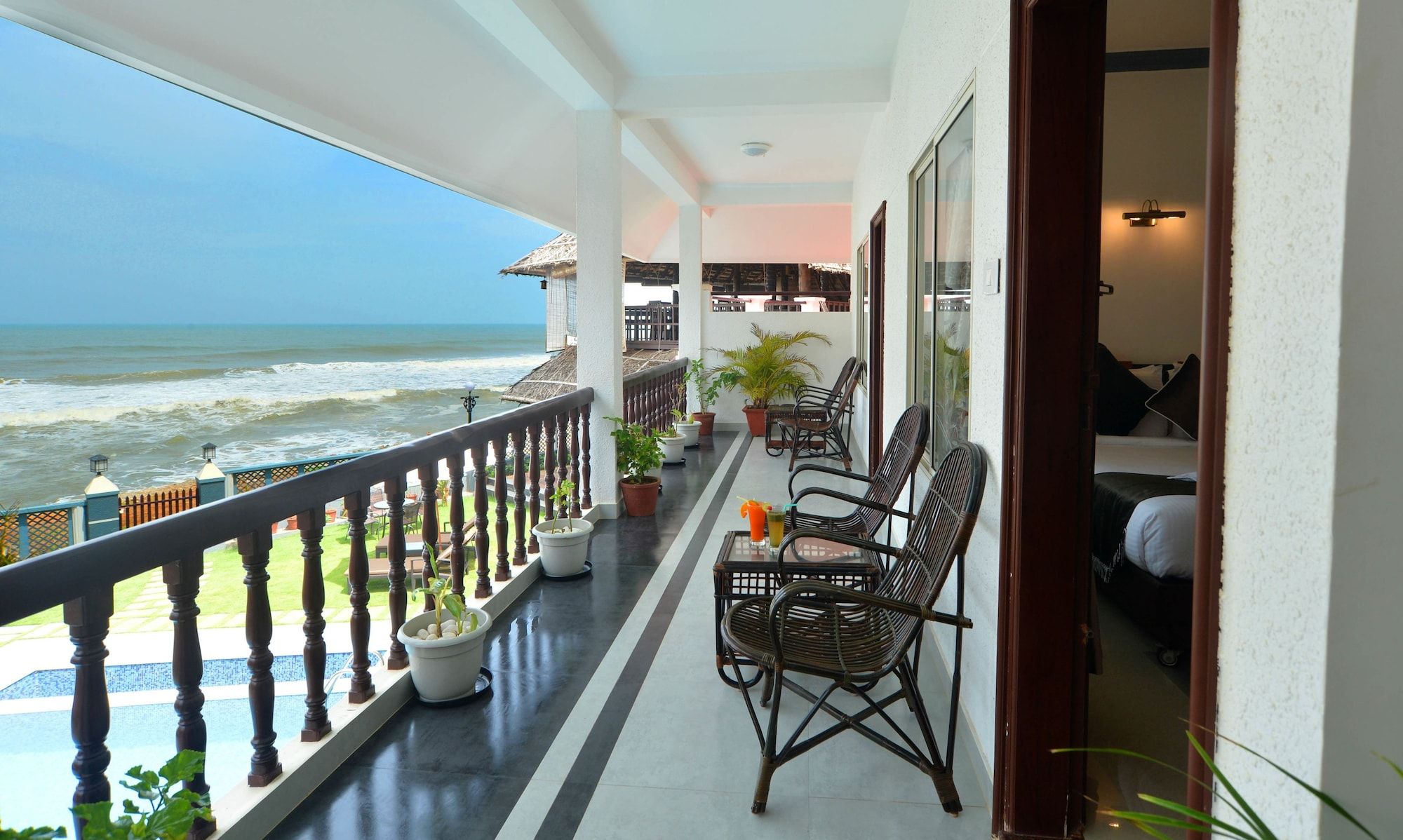 B'Canti Boutique Beach Resort - Varkala - Balkon