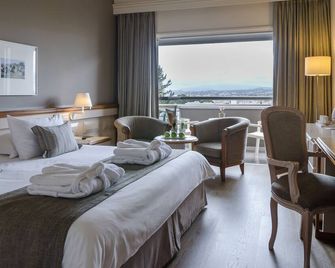 Alasia Hotel - לימסול - חדר שינה