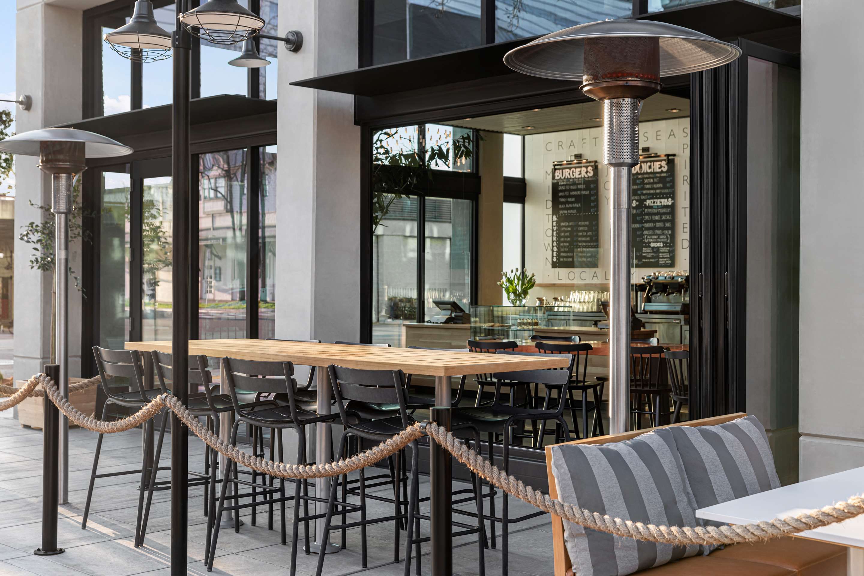 Restaurant view of The Fort Sutter Sacramento, Tapestry Collection by Hilton