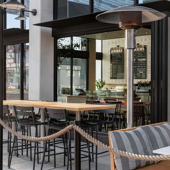 Restaurant view of The Fort Sutter Sacramento, Tapestry Collection by Hilton