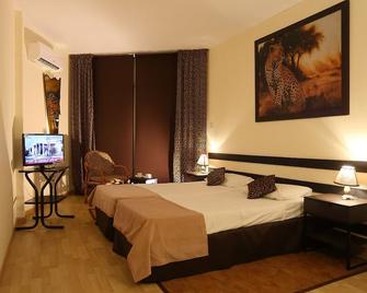 Sylva Hotel - Limassol - Bedroom