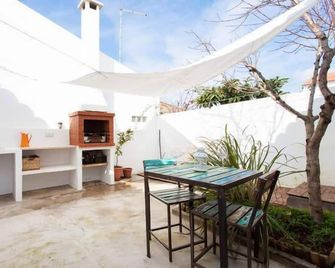 House of Groom Love Surf & Nature - Odeceixe - Patio