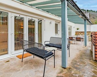 The Weir House - Symonds Yat - Patio