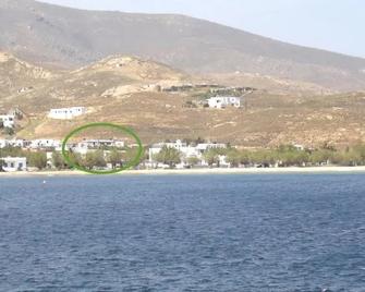 Eleftheria Rooms - Serifos