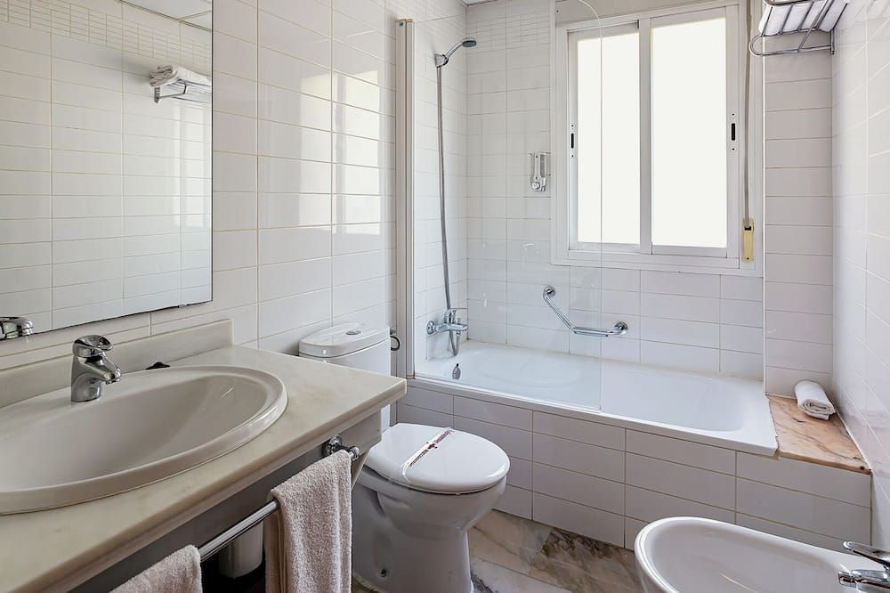 Apartamentos Vértice Bib Rambla - Sevilla - Bad