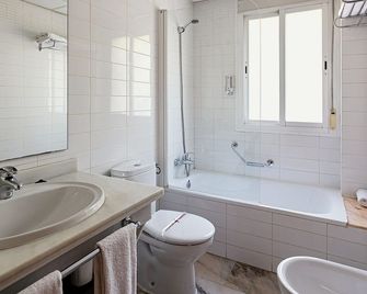Apartamentos Vértice Bib Rambla - Sevilla - Banyo