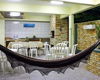 Pousada Ramo de Acácia - Bombinhas - Patio