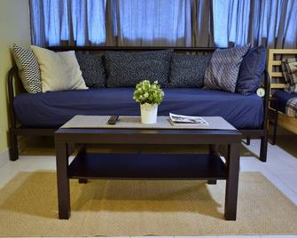 Cosy Room Near Impact Arena, Muang Thong Thani - Pak Kret - Wohnzimmer